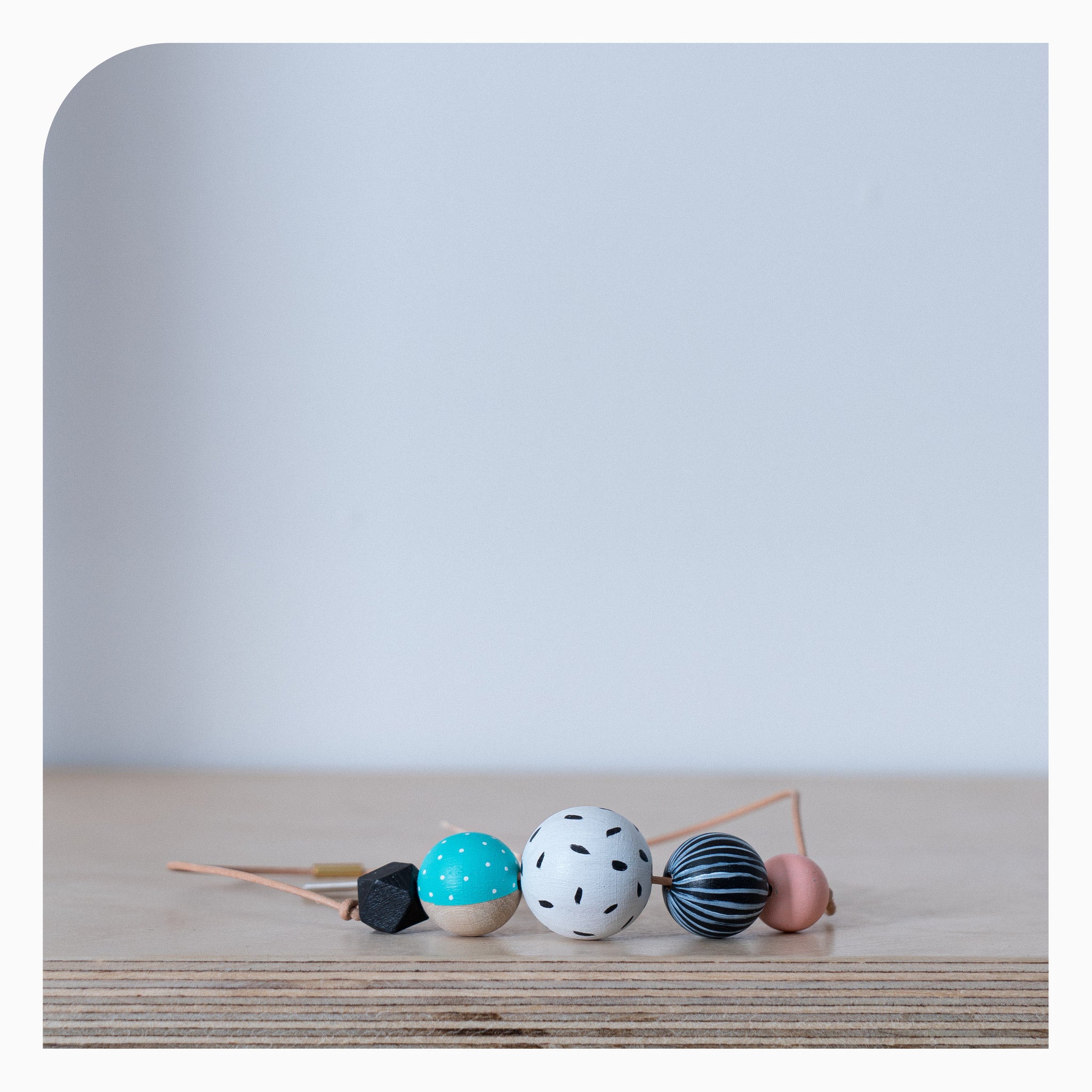 Stella and Wolf Modern Retro Necklace